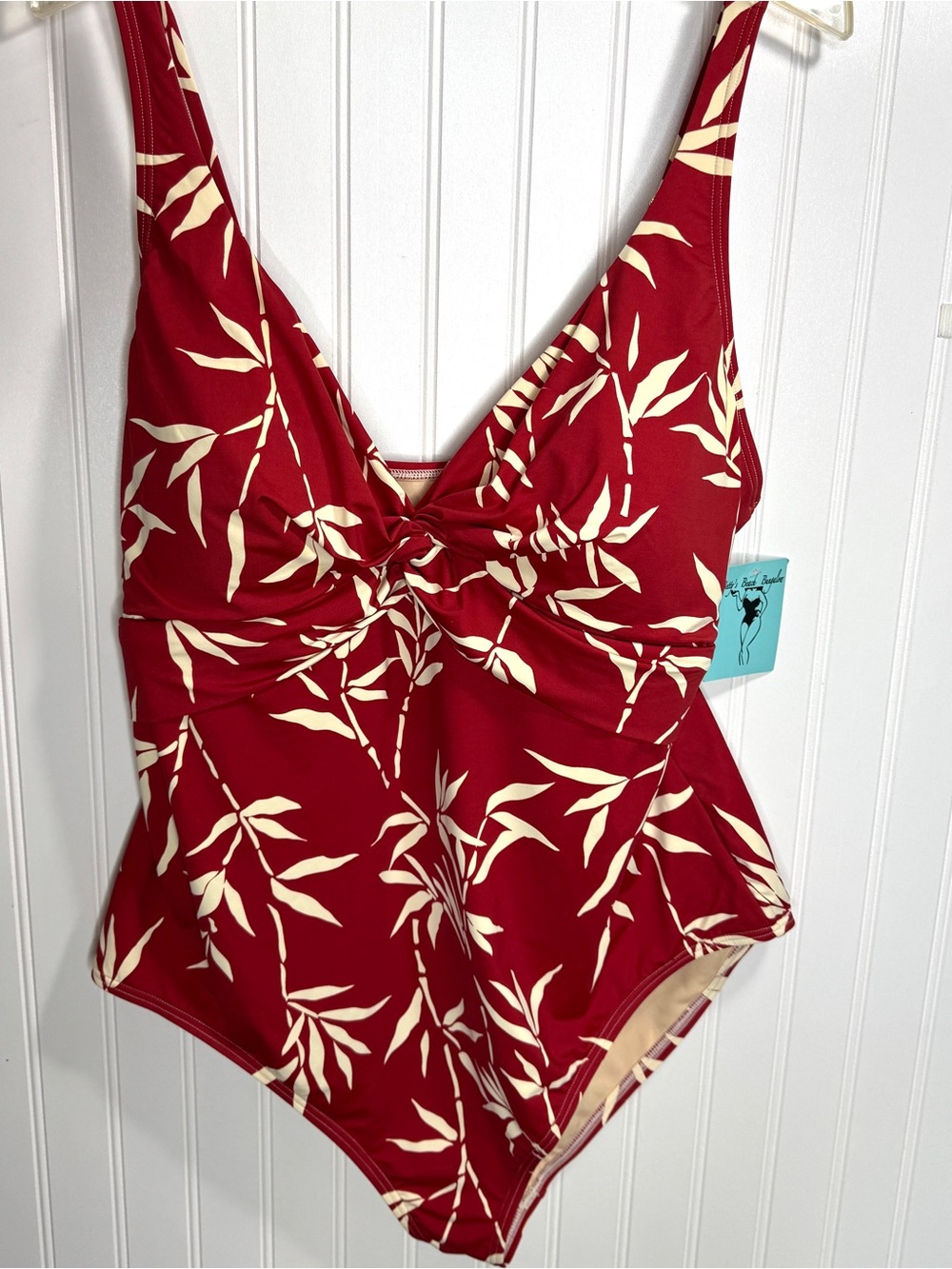 New Womens Red One Piece Swimsuit Size 20 Leaf Pattern V-neck Boutique NWT